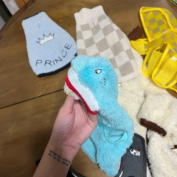 Small Dog Clothes Bundle - Picture 4 of 8